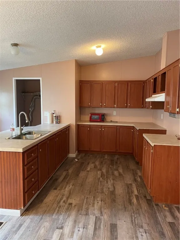 1100 Naranjo Street Sinton, TX 78387