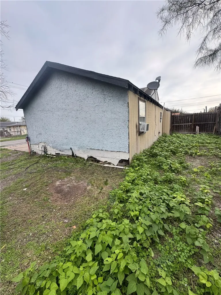 1601 15th Street Corpus Christi, TX 78404