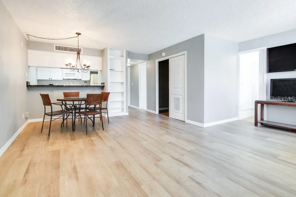 2615 COVE CAY DRIVE #205 Clearwater, FL 33760