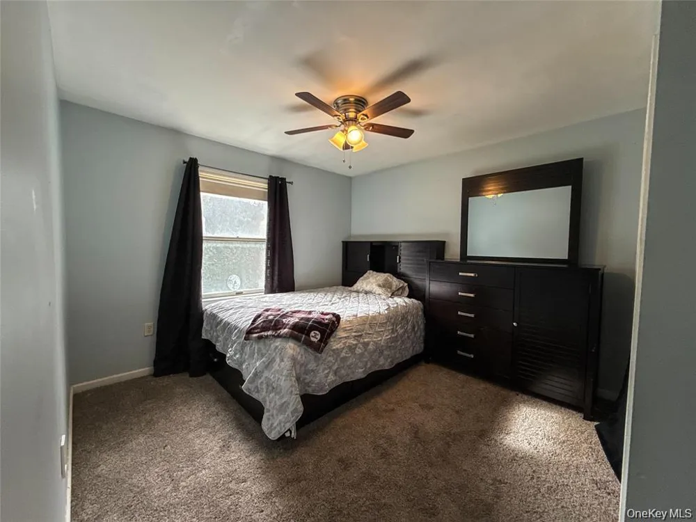 33 Muntz Lane Garnerville, NY 10923