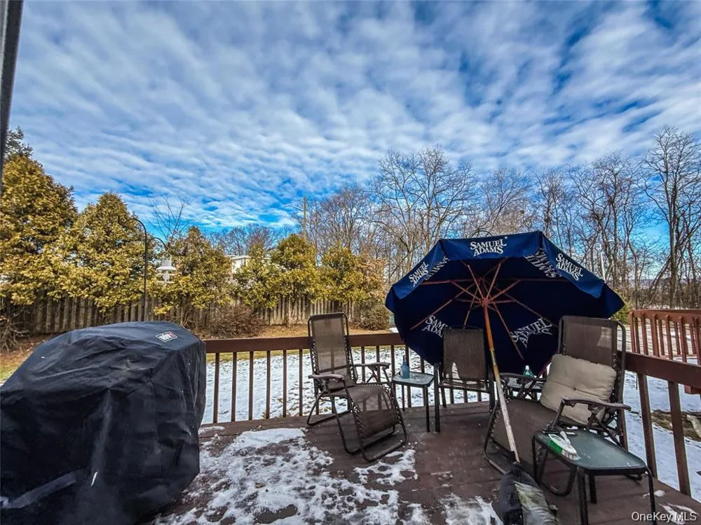 33 Muntz Lane Garnerville, NY 10923