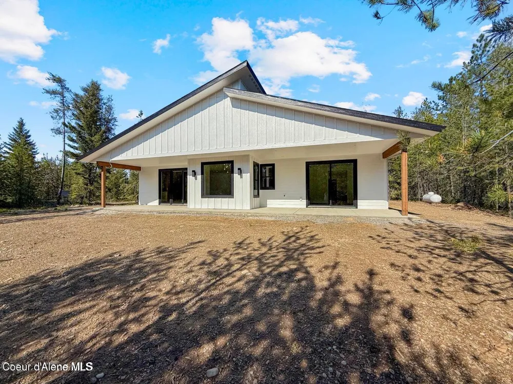 624 Satchel Drive Spirit Lake, ID 83869
