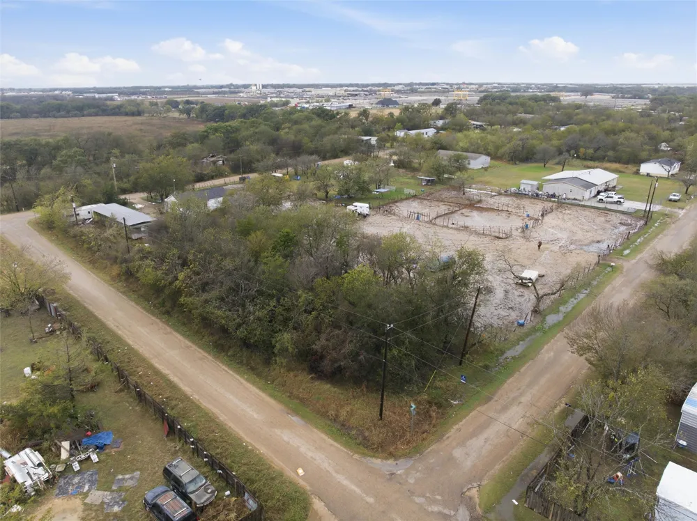 107 Frostdale Drive Elm Mott, TX 76640