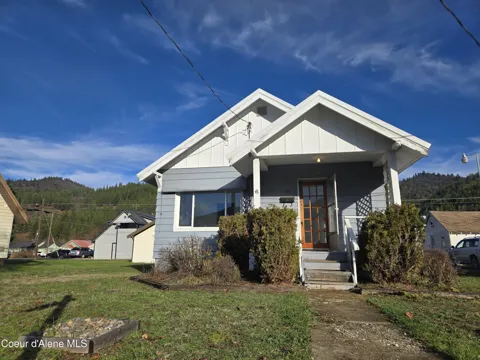 134 W Riverside Avenue
