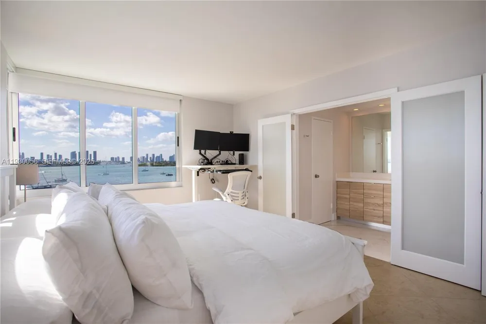 1200 West Ave #526 Miami Beach, FL 33139