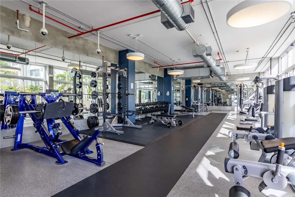 1200 West Ave #526 Miami Beach, FL 33139