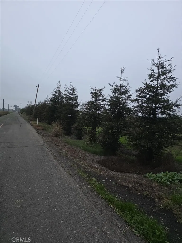 W Walker Landing Walnut Grove, CA 95690