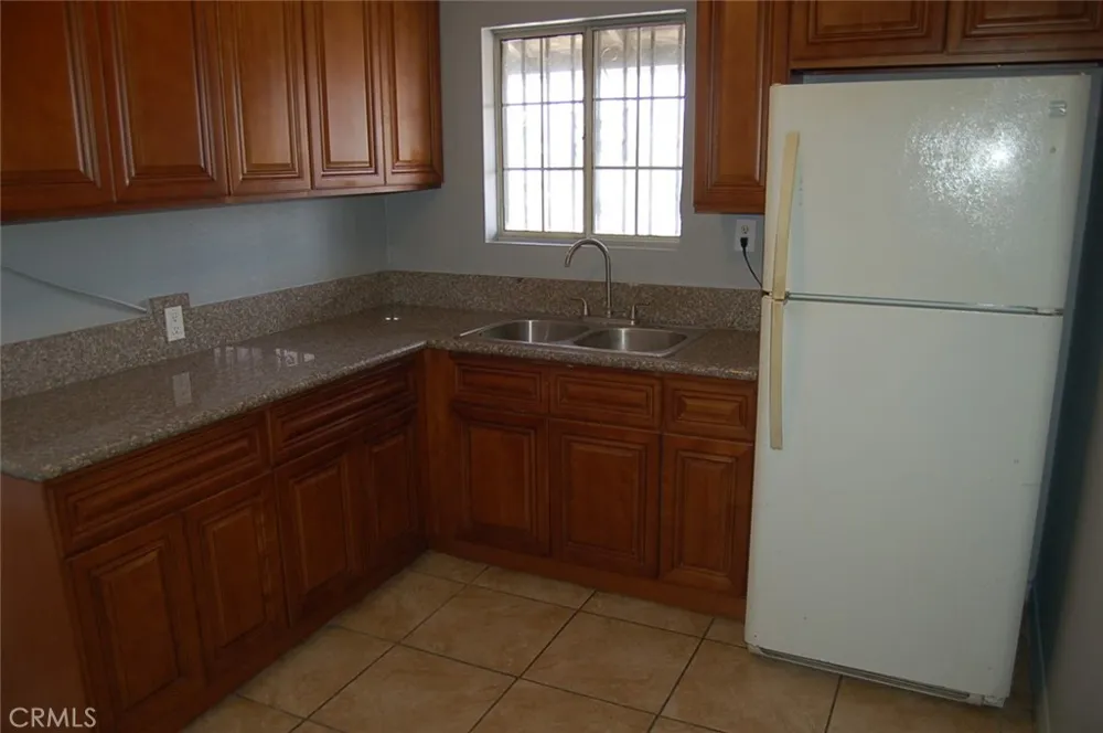 422 W Palm Street #424 1/2D Compton, CA 90220