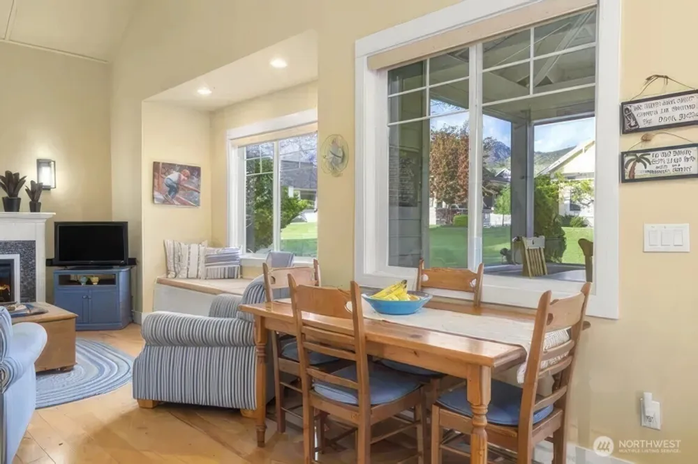 100 Timbuktu Lane Oroville, WA 98844