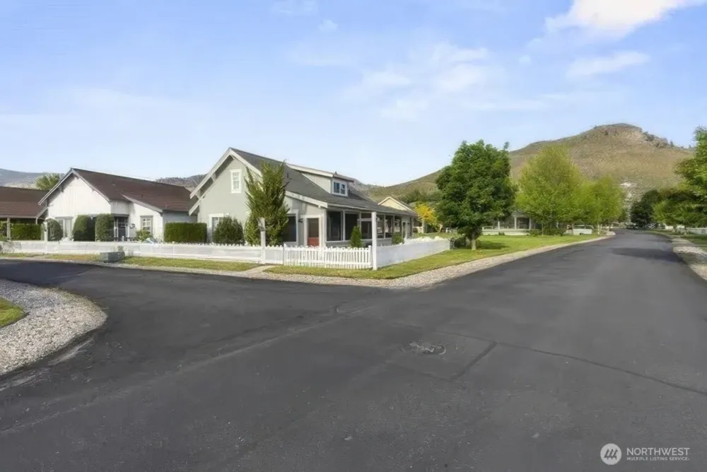 100 Timbuktu Lane Oroville, WA 98844
