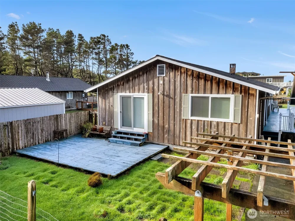 23716 J PLACE Ocean Park, WA 98640