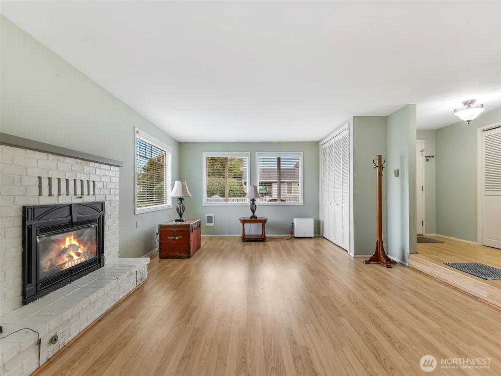 23716 J PLACE Ocean Park, WA 98640