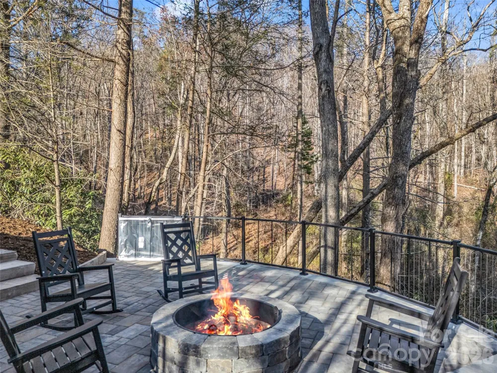 61 Deep Gap Farm Road E Mill Spring, NC 28756