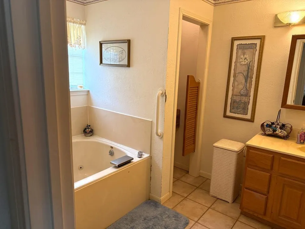 719 Hickory Hill Drive Burkeville, TX 75932