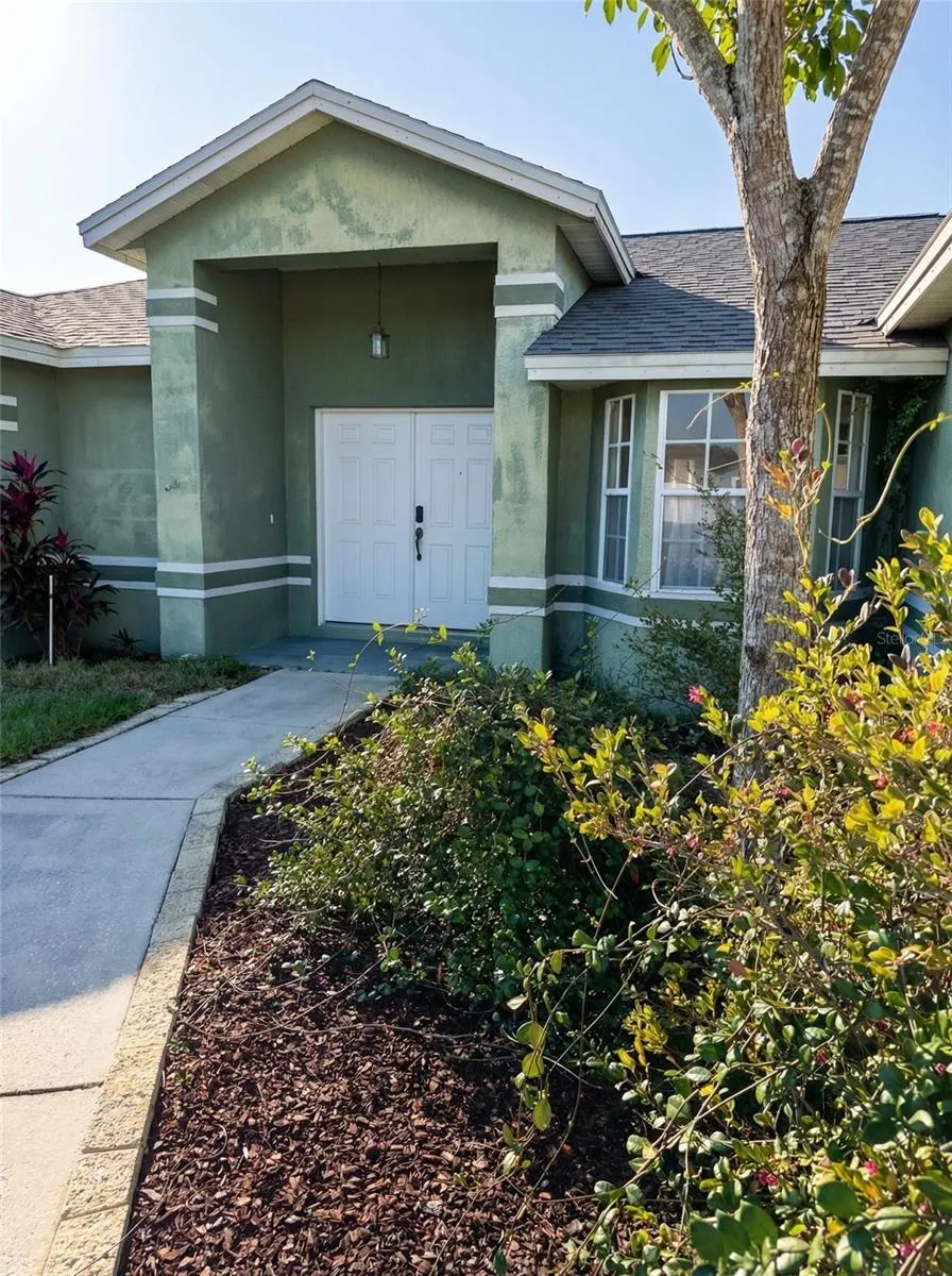 702 TARTAN LOOP Lake Wales, FL 33853