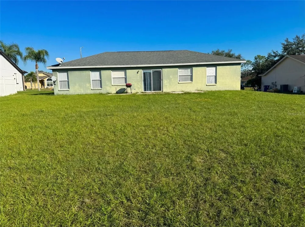 702 TARTAN LOOP Lake Wales, FL 33853