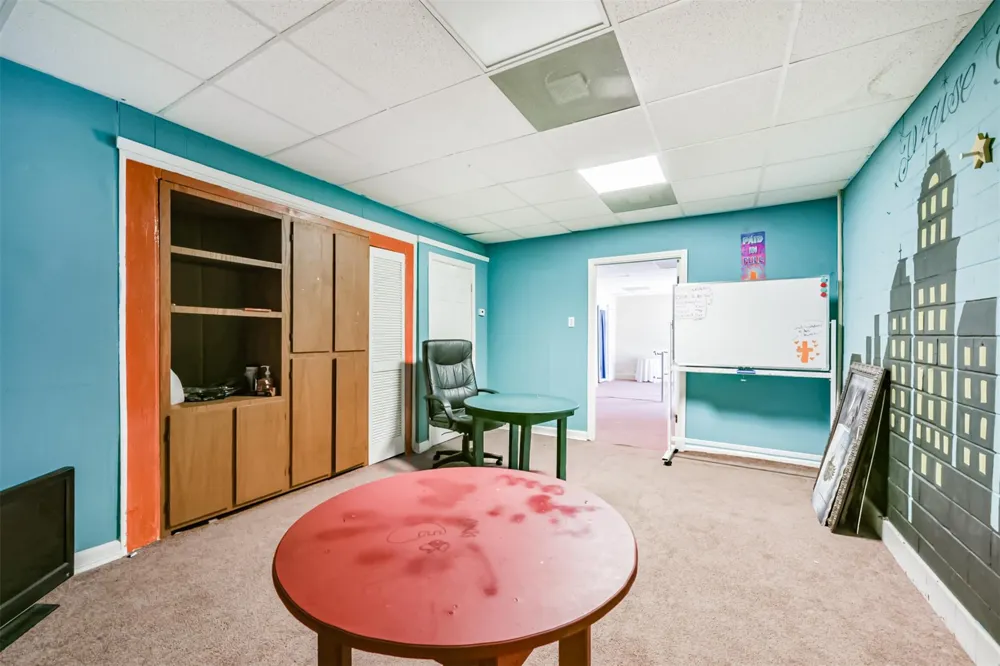 130 S 4th Street #1 La Porte, TX 77571