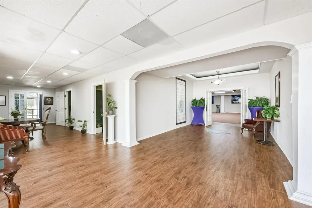 130 S 4th Street #1 La Porte, TX 77571