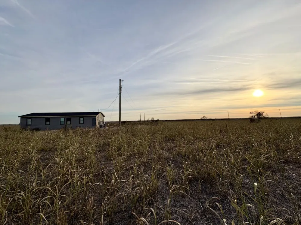 366 County Road 123 Buckholts, TX 76518
