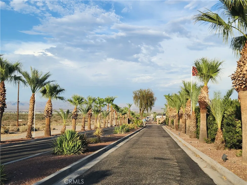 1302 Wilson Drive Needles, CA 92363