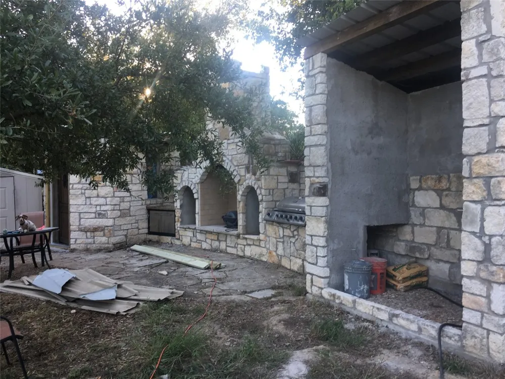 26809 Blue Cove Road Marble Falls, TX 78654
