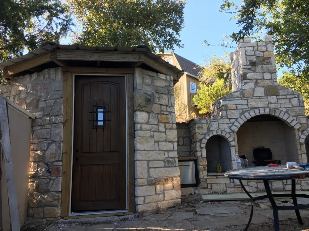 26809 Blue Cove Road Marble Falls, TX 78654