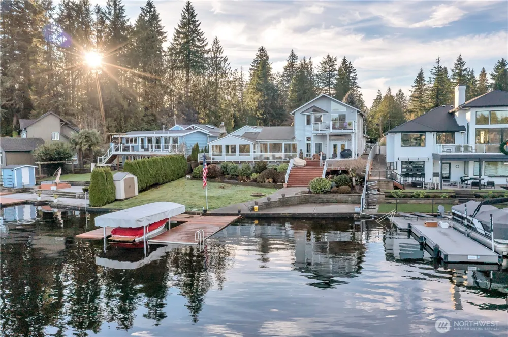 30432 227th Place SE Black Diamond, WA 98010
