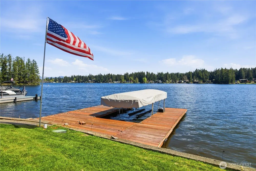 30432 227th Place SE Black Diamond, WA 98010