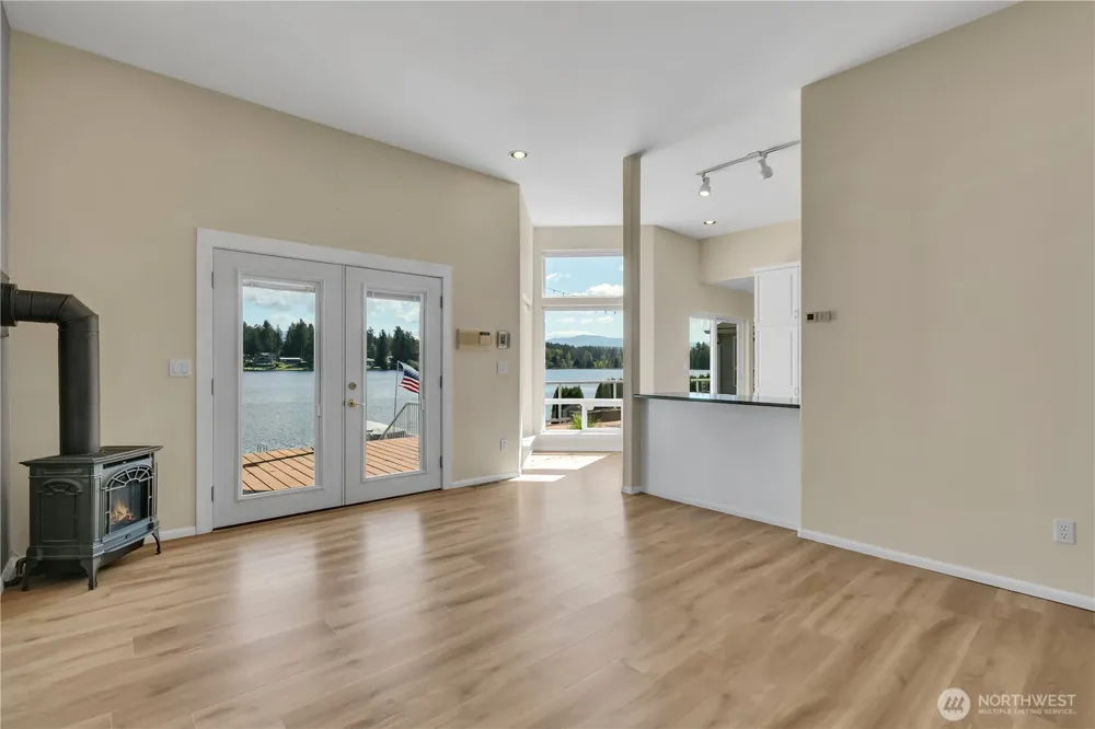 30432 227th Place SE Black Diamond, WA 98010