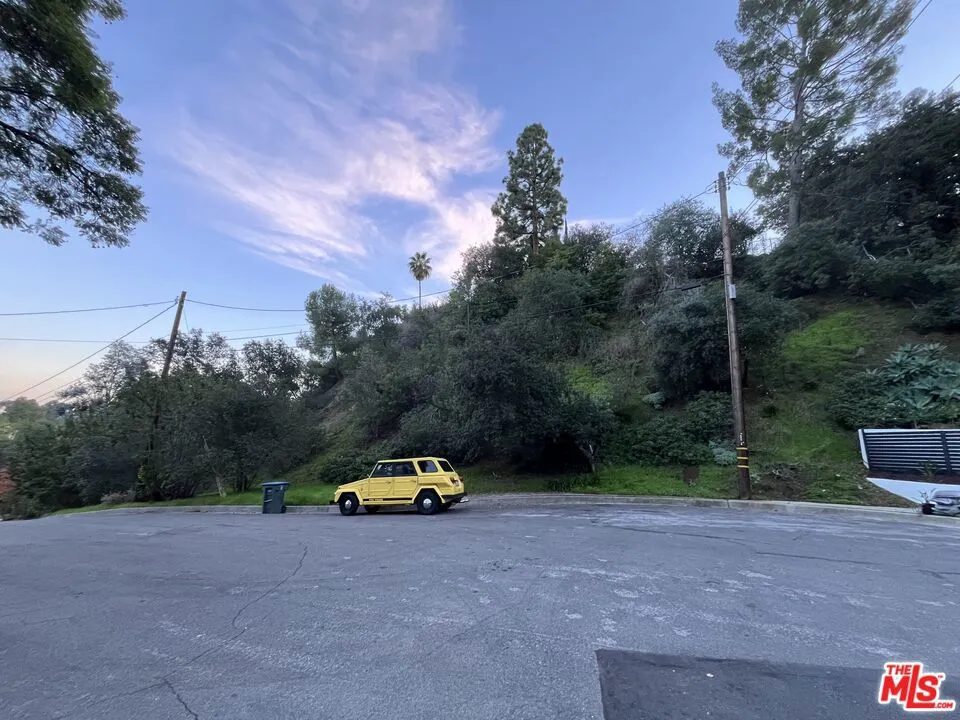 1450 Marianna Road Pasadena, CA 91105