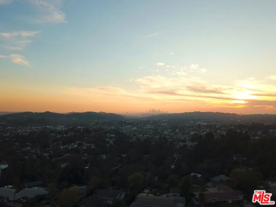 1450 Marianna Road Pasadena, CA 91105
