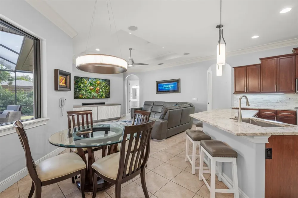 5343 NATHANIEL PLACE Sarasota, FL 34233