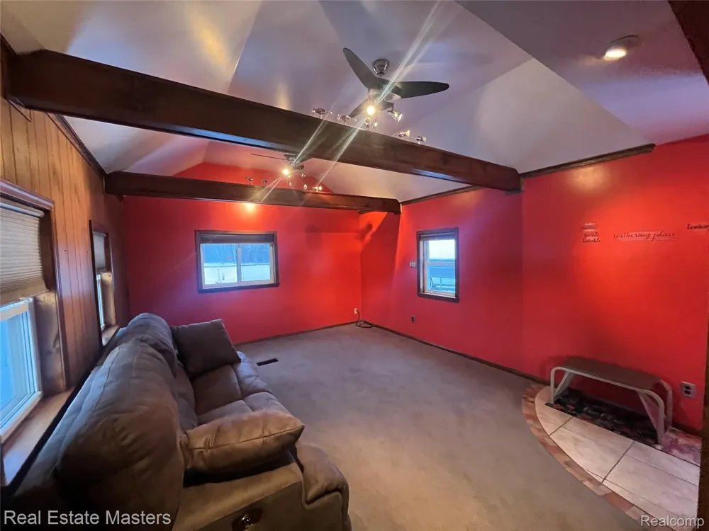 5117 Ravenswood Road Kimball Township, MI 48074