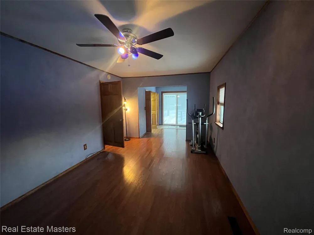 5117 Ravenswood Road Kimball Township, MI 48074
