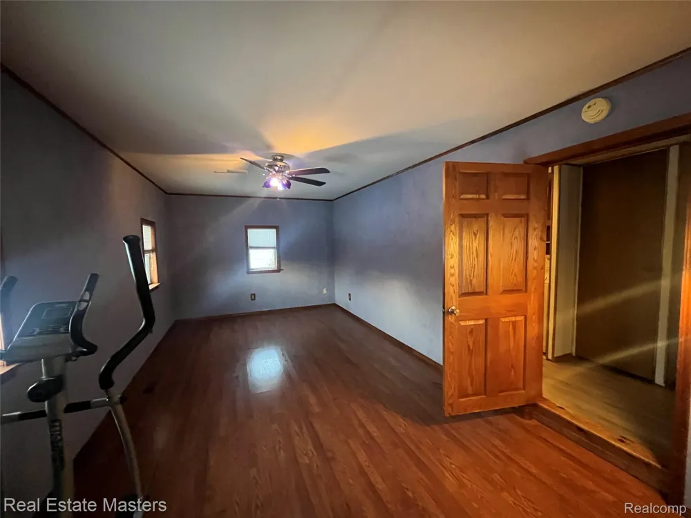 5117 Ravenswood Road Kimball Township, MI 48074