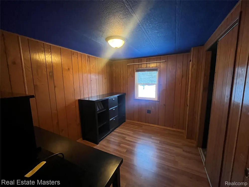 5117 Ravenswood Road Kimball Township, MI 48074
