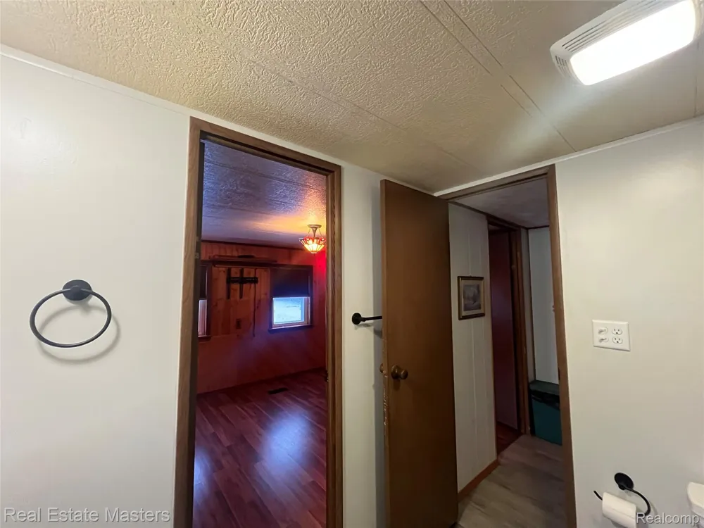5117 Ravenswood Road Kimball Township, MI 48074