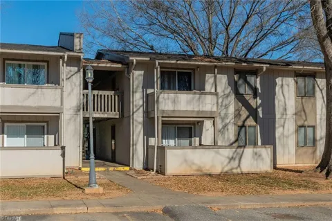 2240 Sunderland Road #65N