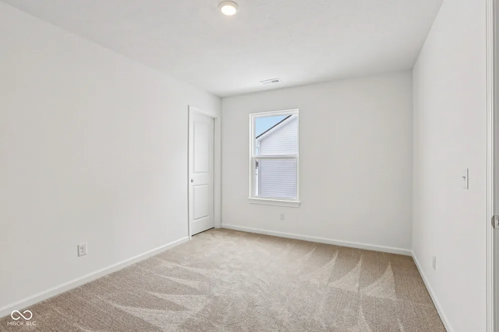 12140 Olivine Avenue Cumberland, IN 46229
