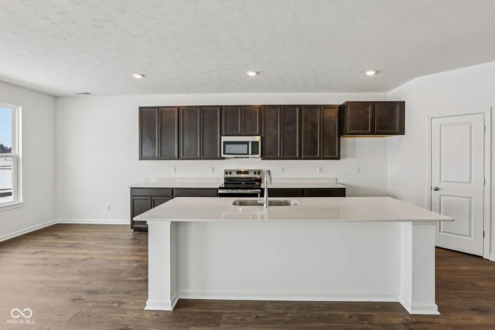 12140 Olivine Avenue Cumberland, IN 46229