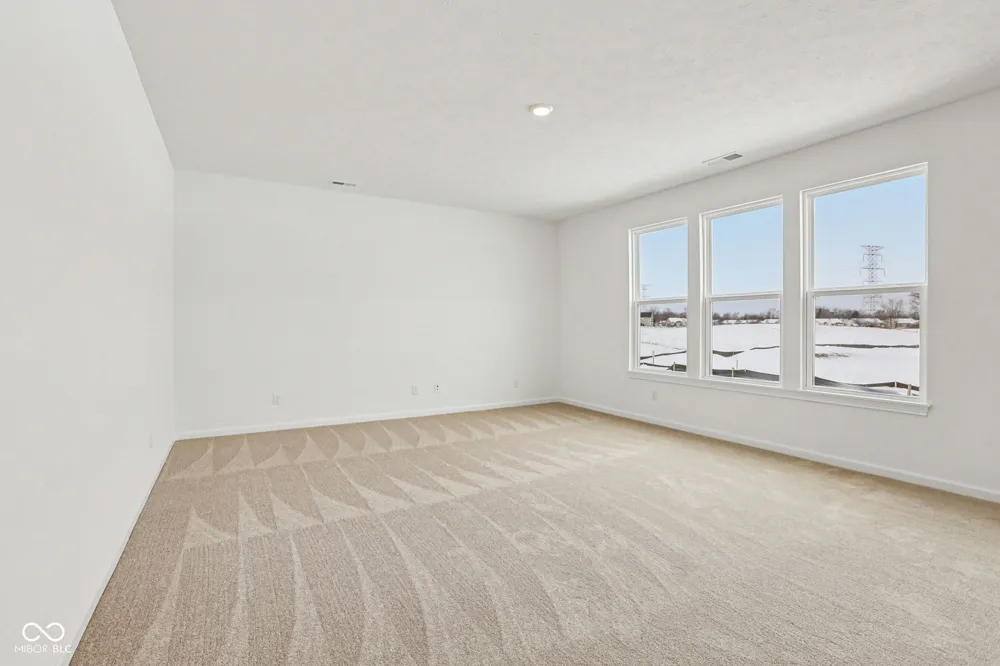12140 Olivine Avenue Cumberland, IN 46229