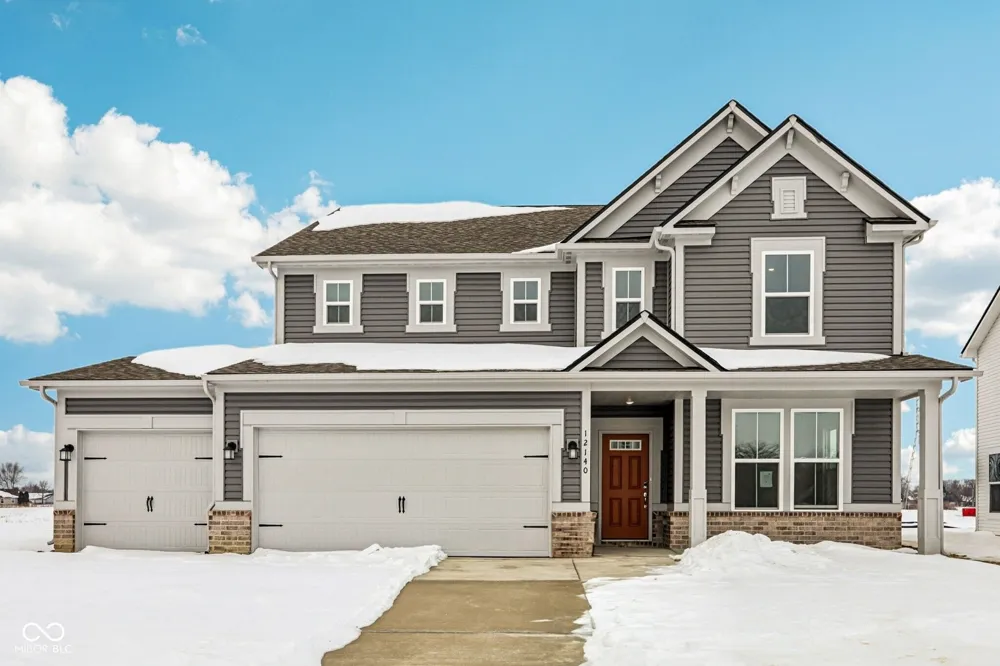 12140 Olivine Avenue Cumberland, IN 46229