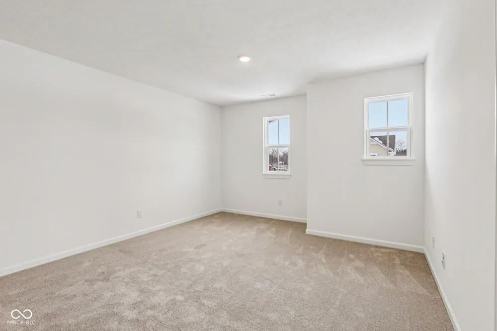 12140 Olivine Avenue Cumberland, IN 46229