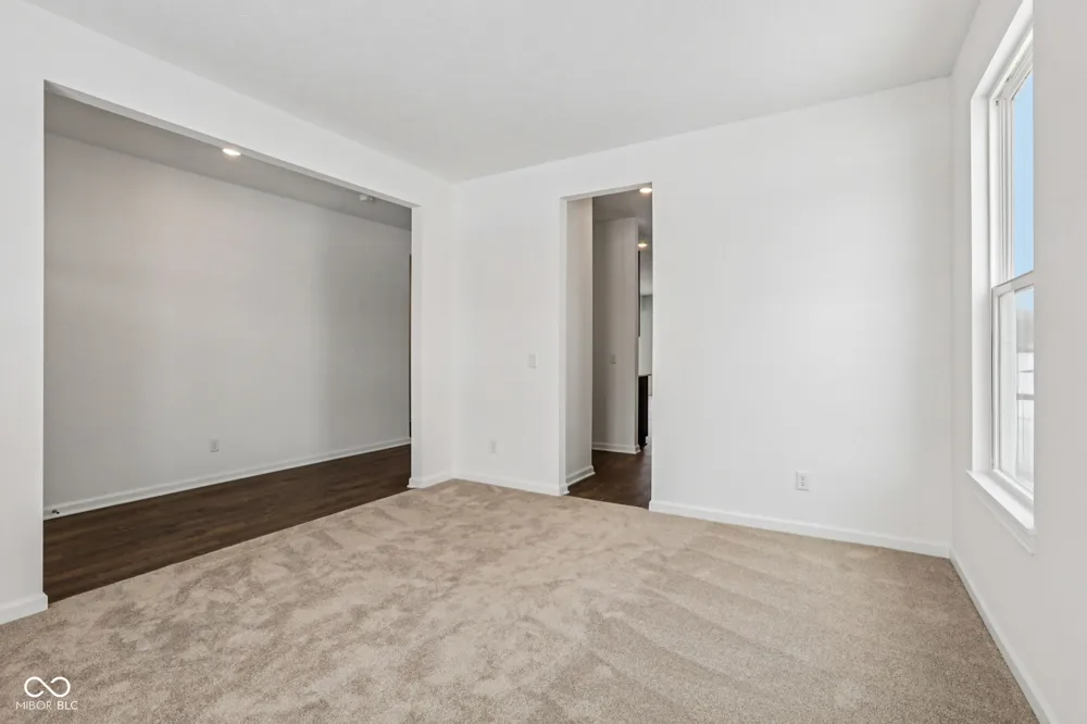 12140 Olivine Avenue Cumberland, IN 46229