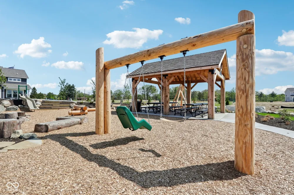 12140 Olivine Avenue Cumberland, IN 46229