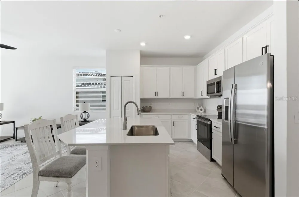 19140 SCALLOP LOOP #308 Lakewood Ranch, FL 34211