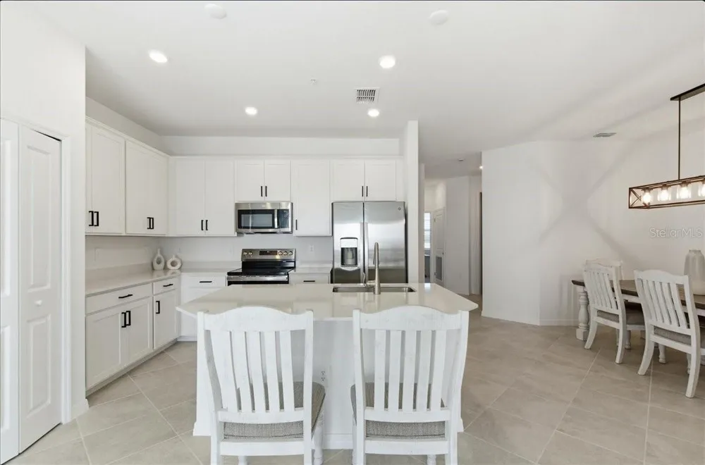 19140 SCALLOP LOOP #308 Lakewood Ranch, FL 34211