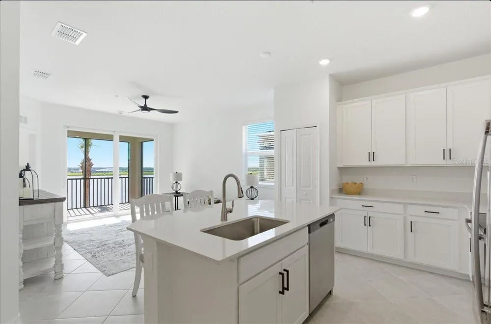 19140 SCALLOP LOOP #308 Lakewood Ranch, FL 34211