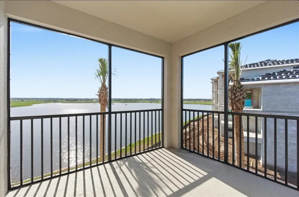 19140 SCALLOP LOOP #308 Lakewood Ranch, FL 34211