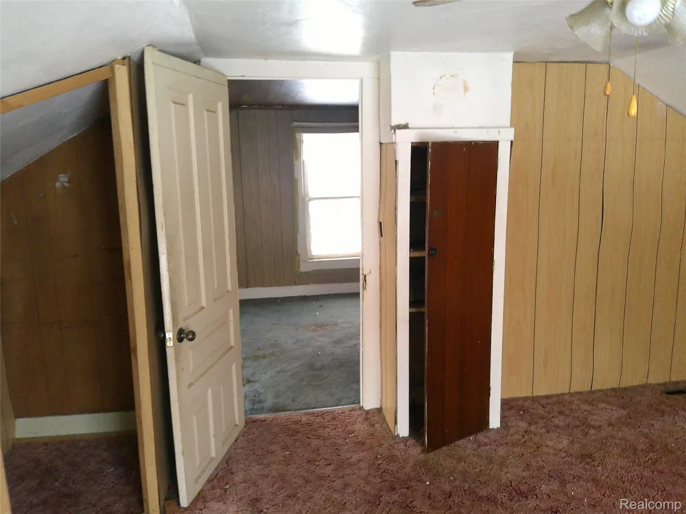 8405 Vassar Road Genesee Charter Township, MI 48458
